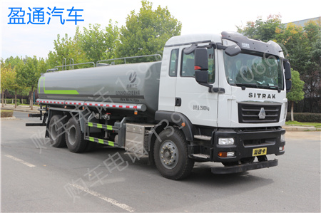 汕德卡灑水車(18噸)